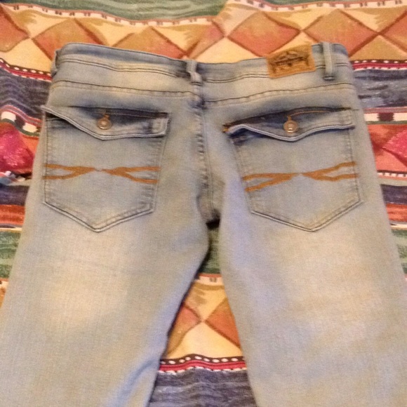 Capris - Picture 2 of 2