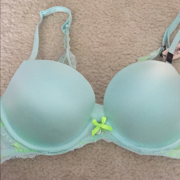 Victoria's Secret bra
