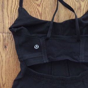 Lululemon cross strap top
