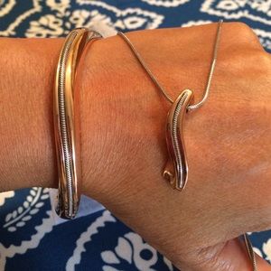 SKAGEN Necklace/Pendant and bracelet set