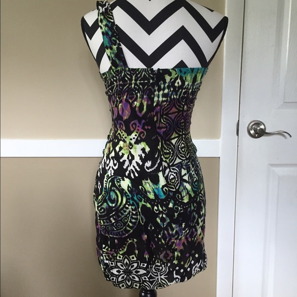 Summer dress - Picture 2 of 2