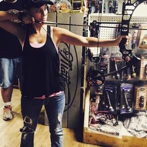 Meet your Posher, Toni