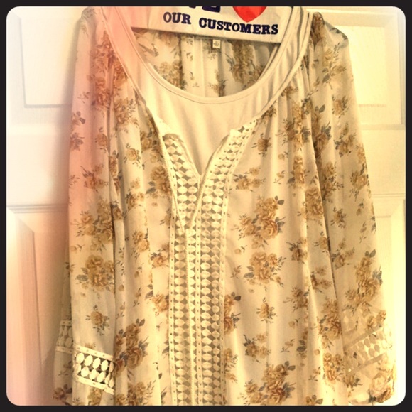 Daniel Rainn Tunic with Tank - Picture 1 of 3