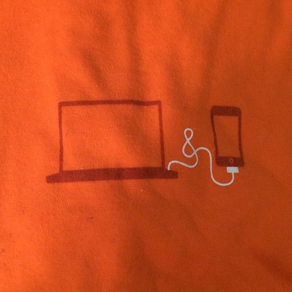 Apple concierge short sleeve orange XS shirt