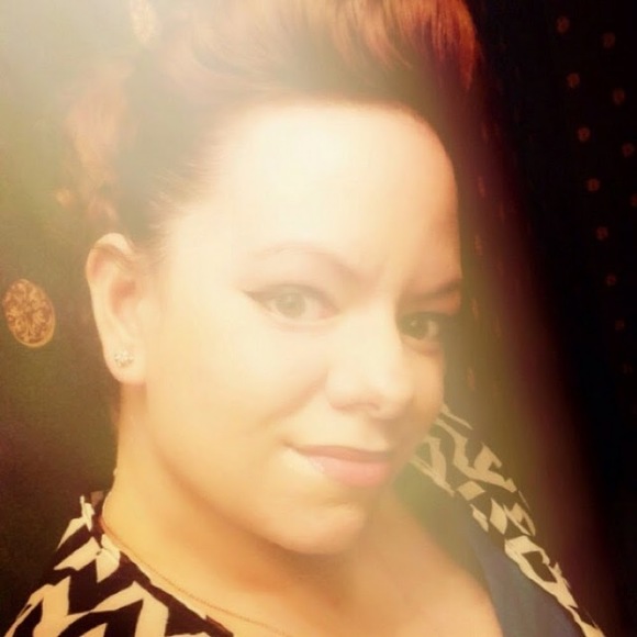 Meet your Posher, Jennifer