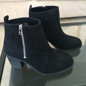 H&M suede black booties that go with everything!