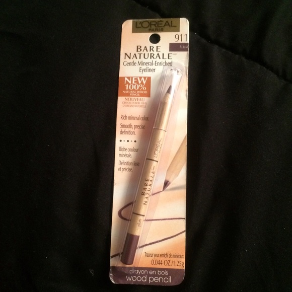 Loreal Plum Eye Pencil