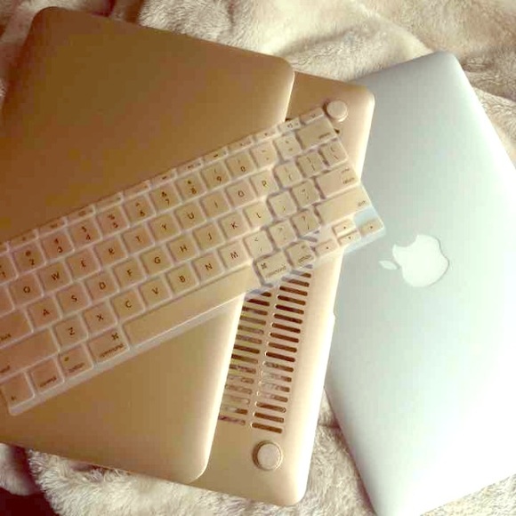 MacBook Air cover and keyboard cover gold