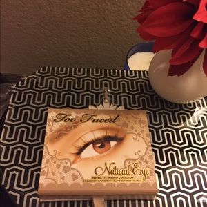 Too Faced Natural Eye Palette