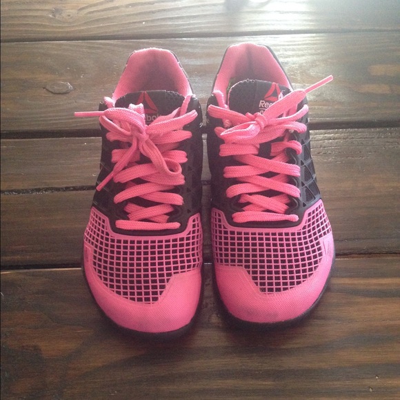 Pink and black nanos 4.0 - Picture 3 of 3
