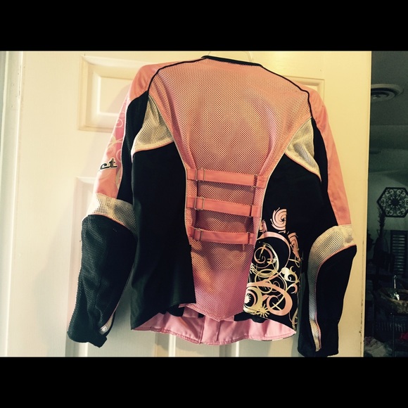 Motorcycle jacket - Picture 2 of 4
