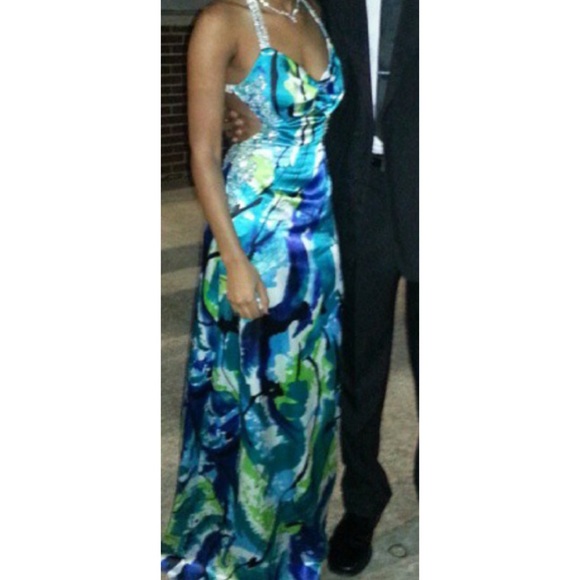 Morgan & Co Formal Dress