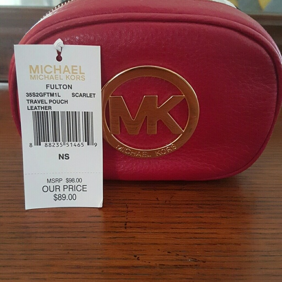 Michael Kors Travel Pouch