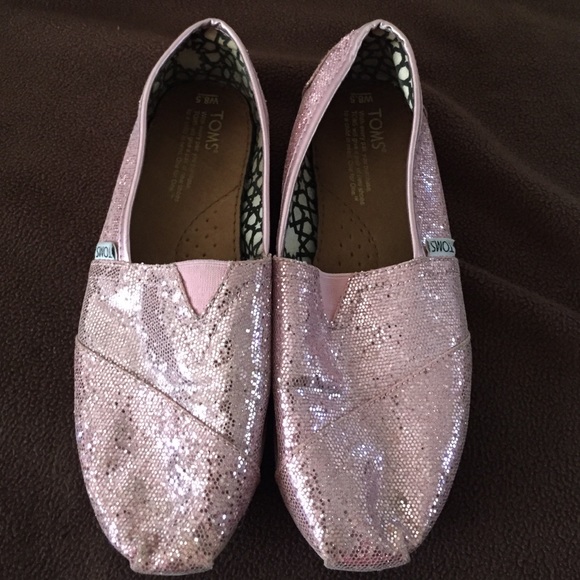 Pink glitter TOMS 🚫item for @ashlock🚫