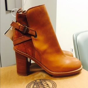 Acne Cypress Con Chestnut