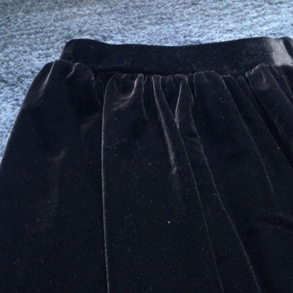 American Apparel skirt - Picture 2 of 4