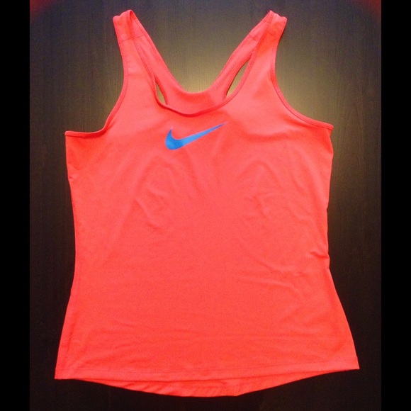 Coral Nike Pro Top - Picture 1 of 4