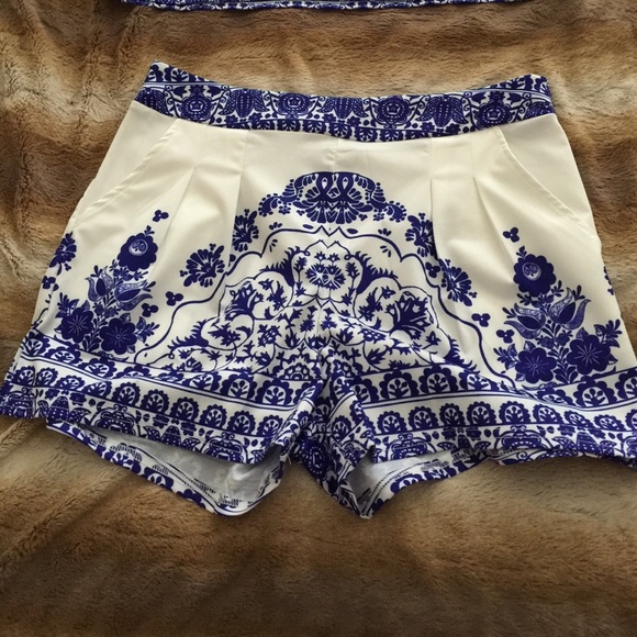 ❌SOLd❌2 piece set! - Picture 2 of 4