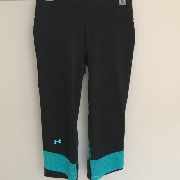 Under Armour Capri, Size Medium