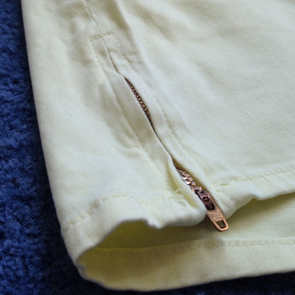 American Apparel shorts - Picture 3 of 4