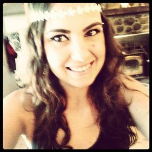 Meet your Posher, Ashley