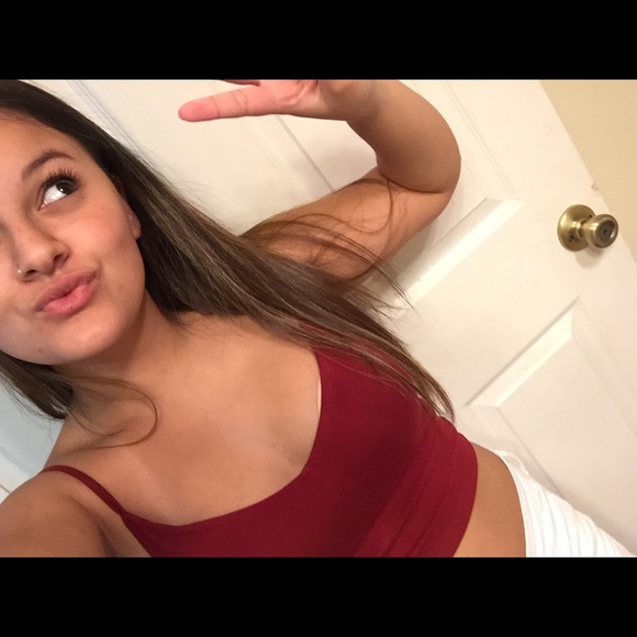 Meet your Posher, Alejandra - Picture 1 of 1