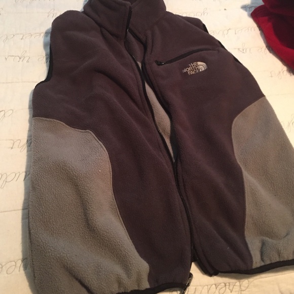 North face vest