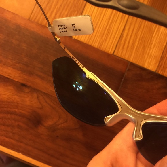 Reebok Sunglasses - Picture 4 of 4