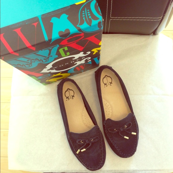 C Wonder Loafers