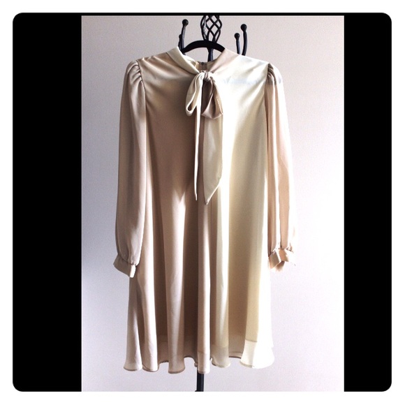 Vintage Neiman Marcus Dual shade nude dress