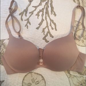 Incredible by Victoria secret pushup bra