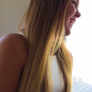 Meet your Posher, Julia