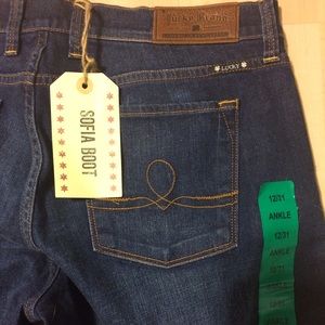 Lucky Brand Jeans