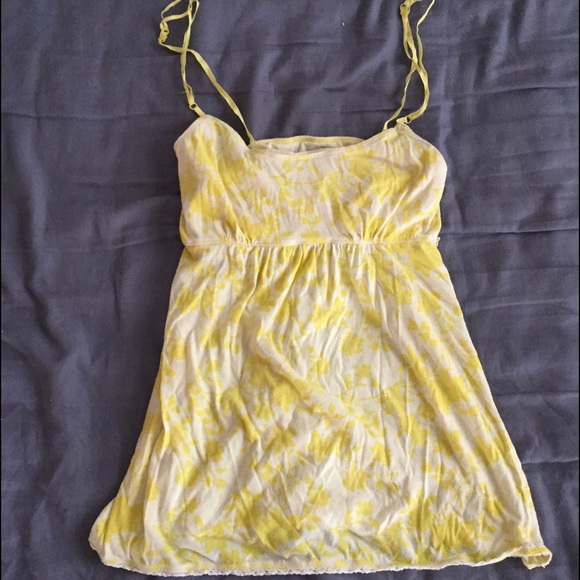 Yellow tank top!