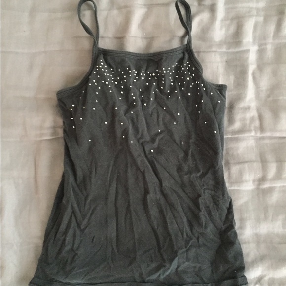 Black tank top!