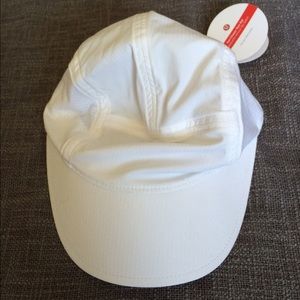 Lululemon Sun Chaser Run Hat NWT