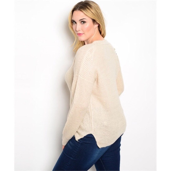 🎉30% OFF BUNDLES🎉Plus size cream sweater - Picture 2 of 2