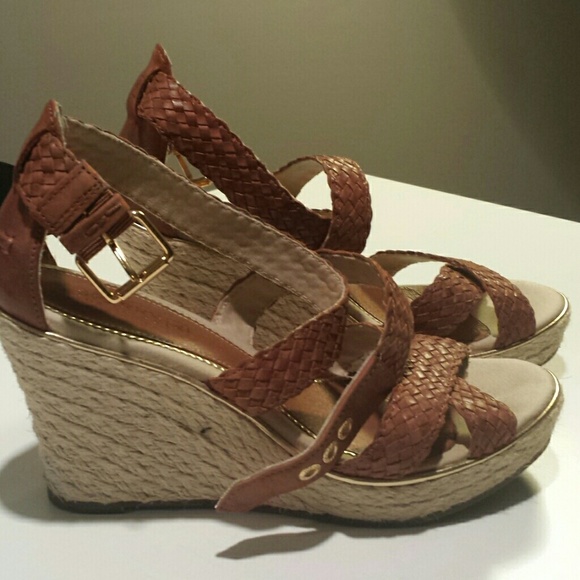 Beautiful brown Sperry wedges size 6.5