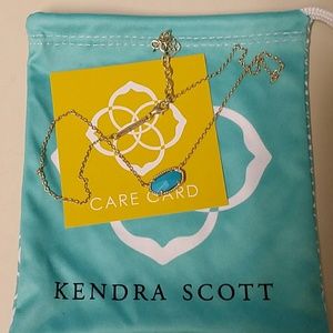 Kendra Scott necklace