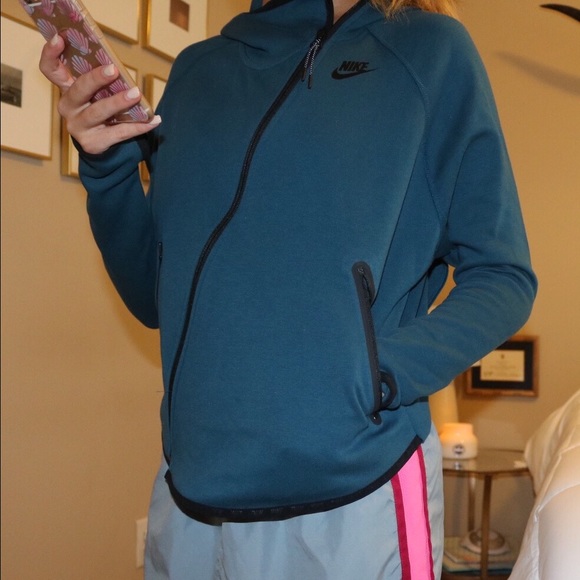 Sweaters - Nike jacket