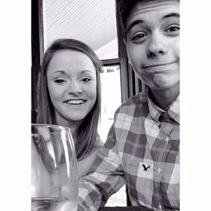 Meet your Posher, Alanis