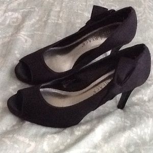 White House Black Market peep toe heels