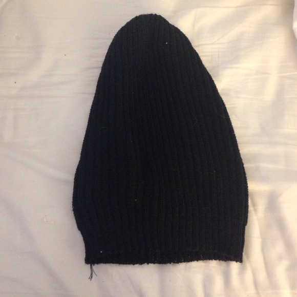 Black Beanie