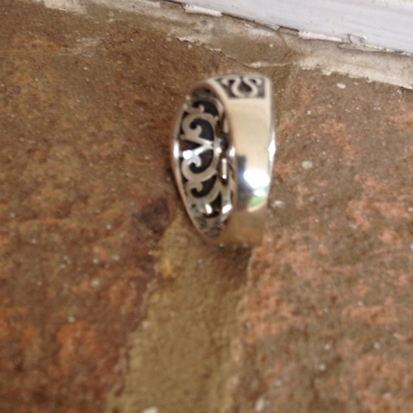 His Excellent Two Tone Hematite Ring - Picture 3 of 4