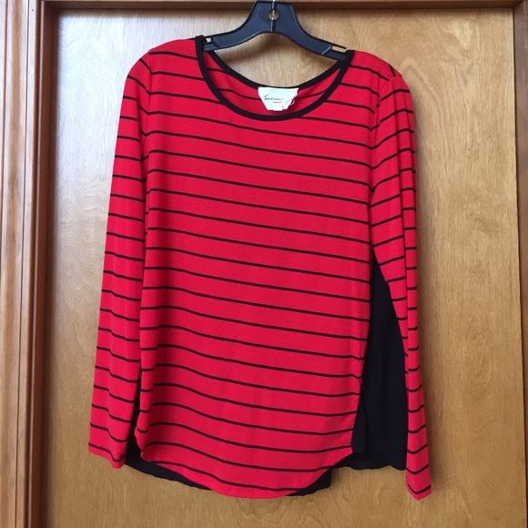 Two by Vince Camuto top