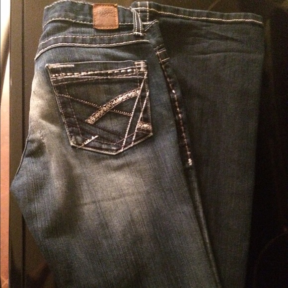 BKE jeans; like new!!