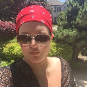 Meet your Posher, Jaclyn