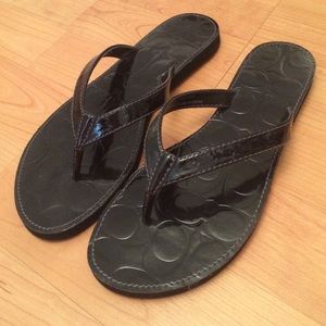 NWOT Coach Flip Flops