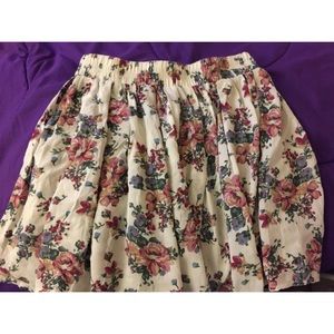🌸Floral print one size skirt