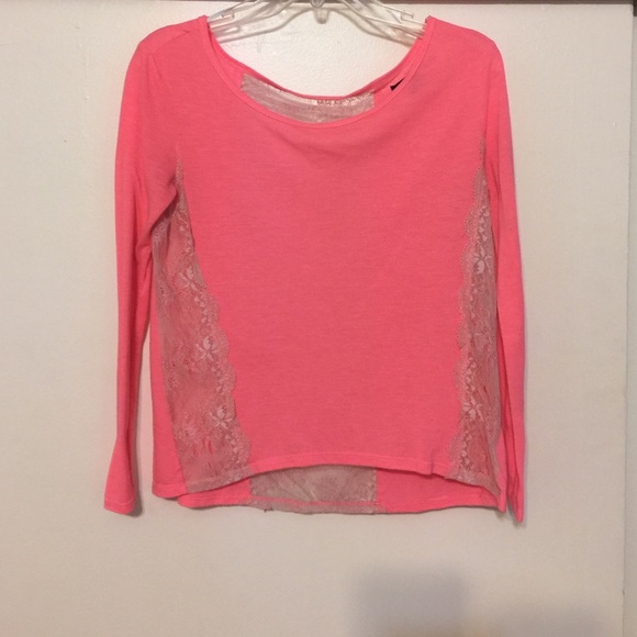 Pink lace long sleeved top